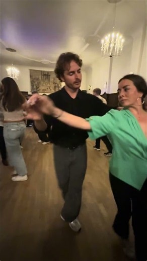 Cuban Salsa Social Dancing at La Matine in Gothenburg #cubansalsa #salsacubana #salsa #salsadance