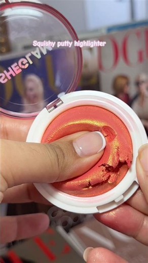 #girlyaesthetic #unboxing #makeup #makeupasmr #asmrsounds #asmrmakeup #asmrvideo