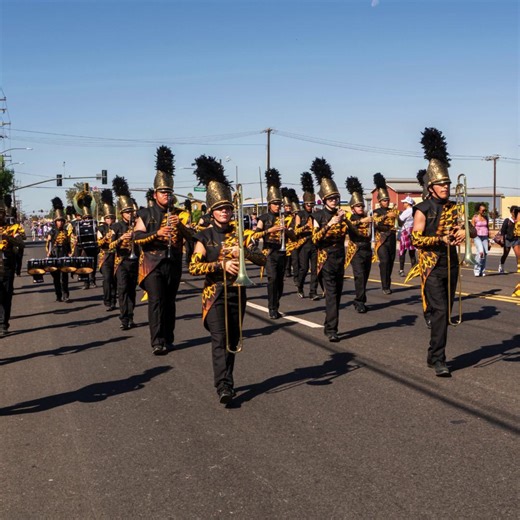 Last Saturday, Jurupa Valley celebrated its first Harvest Parade & Festival—a fall-tastic success! 🎉 The streets came alive with colorful floats, marching bands, equestrian groups, and community creativity. 🥁🐴 A huge thank you to all the participants and everyone who came out to enjoy the festivities at City Hall with games, petting zoo, inflatables, and pie-eating contest—your energy made the day unforgettable! 🍁🐐🥧 We’d love to see your memories—share your photos and experiences with us, 