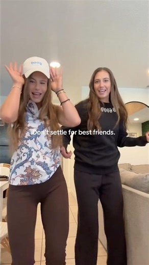 Are golf friends the best friends? #golf #golfbuddy #golfswing #womensgolf