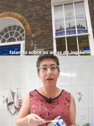 Tem turmas de abril a julho ⬇️ A Stafford House oferece aulas gratuitas de inglês do programa de treinamento de professores deles. Então enquanto os professores treinam as aulas, a gente aprende inglês 🤗 Tem turmas online às quintas e aos sábados. De abril e julho de 2026. Para participar das aulas é preciso ter no mínimo o nível A2 de inglês, dá para fazer o teste no site, e se inscrever no Meet Up. Bora se ver nas aulas online? 🤩 @Kamila | Viagem Internacional #desafioformatohanah #mundocabe