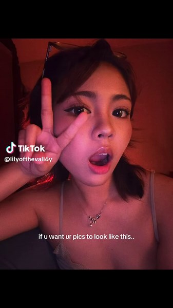 All the Light I Need: BeautyPlus Colored Light Selfie Tips