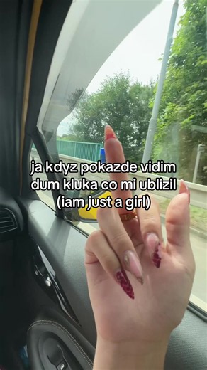 Videa uživatele domi (@iamgonnadisapear) s original sound - un1🕷️