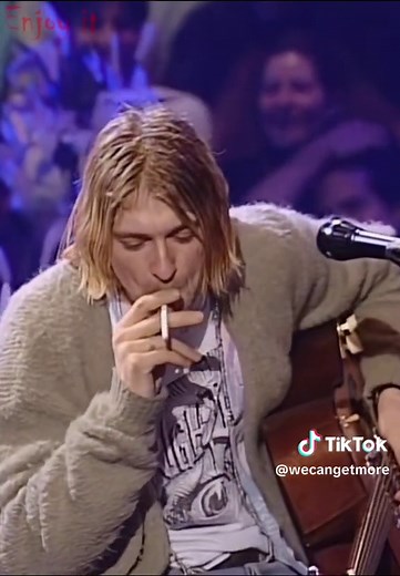 Kurt Cobain's Last Performance with Fans | Music Tribute