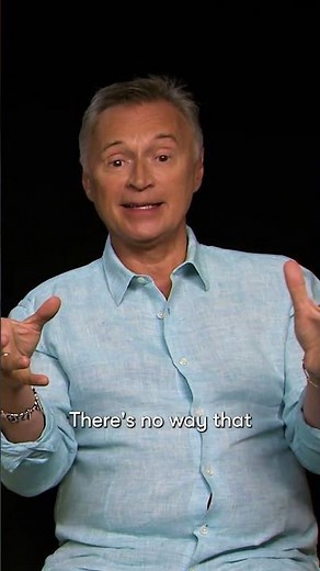 Robert Carlyle really had to go ‘The Full Monty’ for this scene! 🐦 #TheFullMonty