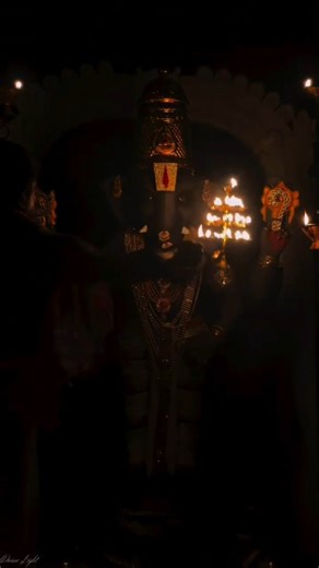 DIVINE LIGHT on Instagram: "🙂‍↕️ Priksha Le the ho Baba 🥺 ✨If you are a devotee of Bappa Morya, this spiritual melody will surely touch your heart. Don't forget to Like, Share, and follow for more Ganesh Chaturthi specials and Devotional Hindi Songs. 🙏🏻 . . . . . . . . . . . . #GanpatiBappa #ParikshaLeteHoBaba #sadshayari #viralreels #trendingreels"