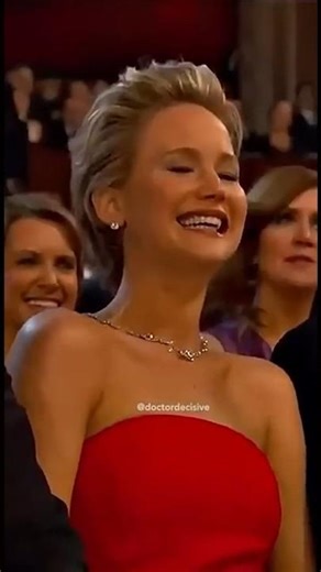 😂 Ellen DeGeneres Roasts Jennifer Lawrence – Hilarious Moment! #shorts