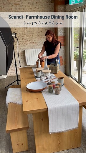 Take a look at how we style our Wylam Dining Table & Benches to capture the Scandi- Farmhouse aesthetic, so you can recreate this look inside your home! The Scandi- Farmhouse style is a gorgeous contemporary take on the classic rustic farmhouse look. It brings a more refined charm to the space, adding a touch of sophistication and luxury. Creating a light and airy atmosphere is key to achieving this style, using neutral tones and natural textures, and authentic materials. Add interest to your sp