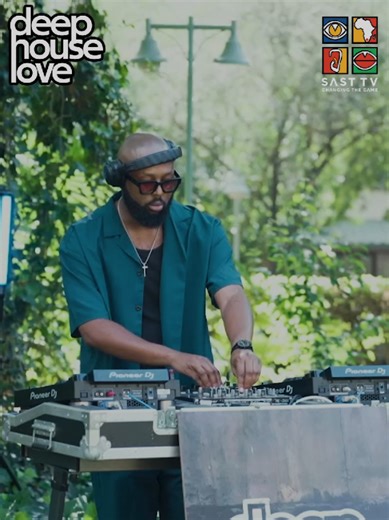 DROPPING THIS FRIDAY***** This Friday 🎶🔥 Calling all deep house lovers — DEEP HOUSE LOVE goes LIVE on SAST TV this friday. Tap in, turn it up, and let the soulful grooves carry you into the weekend ✨ 👉 https://www.statetheatre.co.za/tvchannel/ Deep house. Live vibes.