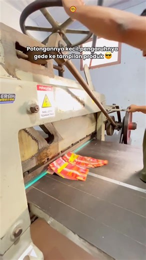 Anugerah Printshop on Instagram: "Potongan boleh kecil,tapi pengaruh nya harus tetep gede🥰☝🏻 ☎️ 085235222264 Loc: Trenggalek,Jawa timur #anugerahdigitalprinting #trending #kwitansipembayaran #nota #fyp"