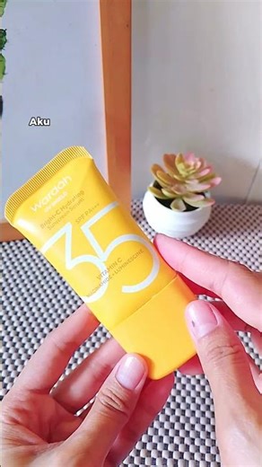 This Wardah SPF 35 Sunscreen is So Light! ☀️✨