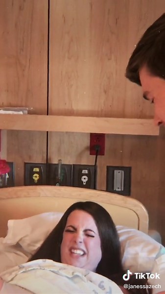 My daughters birth was the length of a Tiktok🤯 #birthvlog #birthvideo #momsoftiktok #reallife