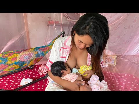 Breastfeeding Vlogs / Mom And Baby Breastfeeding In The Bedroom - New Breastfeeding Vlogs 2026