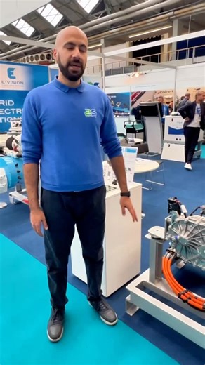 ⚡ 𝗘-𝗣𝗼𝘄𝗲𝗿 𝟭𝟰𝟬: 𝗖𝗼𝗺𝗽𝗮𝗰𝘁. 𝗣𝗼𝘄𝗲𝗿𝗳𝘂𝗹. 𝗥𝗲𝗮𝗱𝘆 𝗳𝗼𝗿 𝘁𝗵𝗲 𝗙𝘂𝘁𝘂𝗿𝗲. The E-Power 140 is a high-performance electric propulsion system designed for a new generation of marine mobility. Equipped with a PMSM motor and closed-circuit water cooling, it delivers efficiency, reliability, and smooth operation in every condition. Perfect for pleasure boats, work vessels, maxi tenders, passenger transport and patrol boats — with flexible installation options including inboard, 