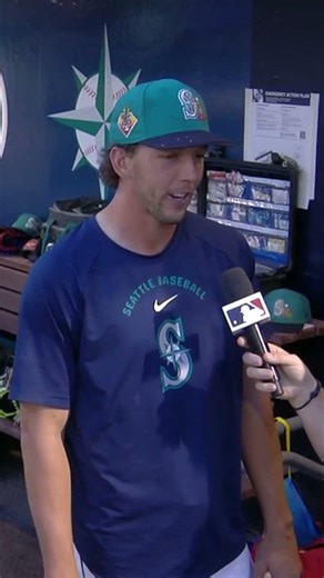 tv interviews hate to see bryce coming 😂