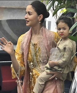 Ranbir kapoor & Alia bhatt's Daughter Raha Kapoor Shows Off Her 'Mom's irritated Expression' with her Dadi Neetu Kapoor! 🥰 Fans Can't Handle her Cuteness! #bollywood #diwali #NeetuKapoor #aliabhatt #ranbirkapoor #diwali2024 #raha #diwalivibes | Eros Zooming