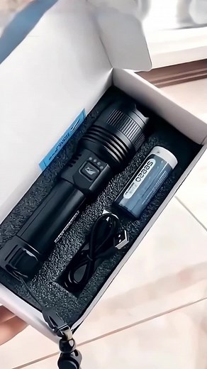 Powerful Flashlight Rechargeable Tactical LED Flashlight Torch Lantern Power Bank Outdoor Ultra Bright Portable Light Flashlight 3 mode ABS zoom flashlight