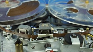 Operation Function of an Old Mechanical Baboon Tape Recorder.