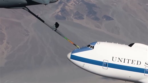 Why modern fighter jets cannot operate without aerial refueling