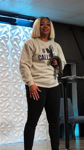 Yesterday I had an opportunity to preach in my daughter’s stead Pastor @tykiarogers while her husband Pastor @john_rogers_4 was on sabbatical ! I preached a sermon entitled “There is no place like home”🙏🏽 I love their ministry and the amazing people in it. Keep moving the ministry forward through evangelism ! The message was a full circle moment for me to preach with my family in the room . My dad , auntie , and cousins in the room made my day. There is truly no place like HOME ! | Cycelia Den