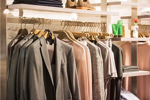 What Color Clothes Should You Wear With Gray? 7 Fashionable Options - Natural Selection London