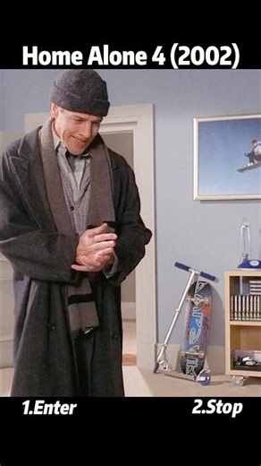 Kevin defends his dad’s mansion from burglars with his clever traps! 🎄🏠💥