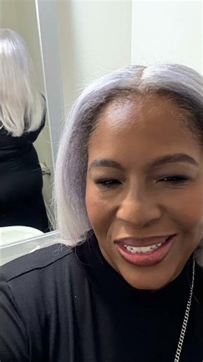 Silver hair, comment below if you would let a natural silver hair tutorial