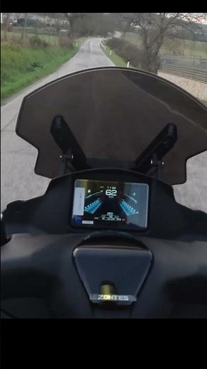 Zontes 125D Full throttle / slight descent to facilitate but "real acceleration" no motorcycle li...