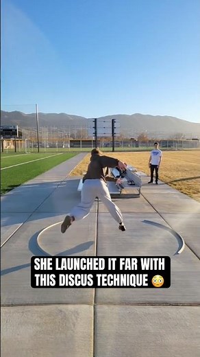 Interesting Discus Technique 🤔