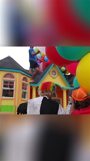 Look Ma, I'm flying! 😱 🎈 #unspeakable #laugh #funny #youtube #foryou #challenge #balloons #flyinghouse