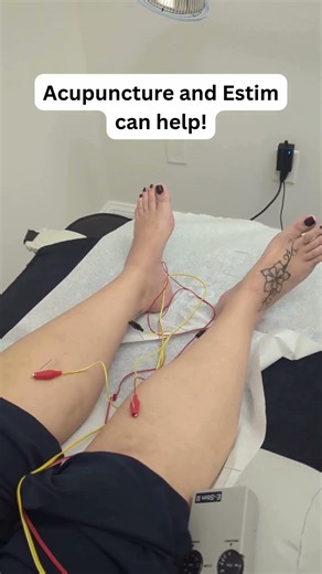 Struggling with Peeing When You Sneeze? #acupuncture #shorts #pelvicfloor