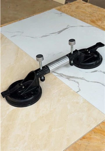 Suction Cup Tool for Straight Countertops