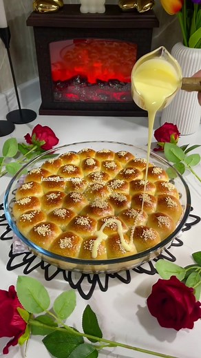 Delicious Beehive Recipe with Cheese and Chocolate