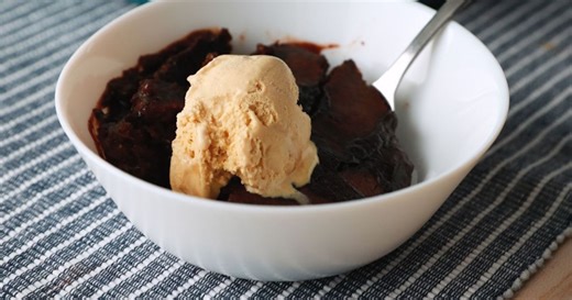 Easy chocolate self-saucing pudding
