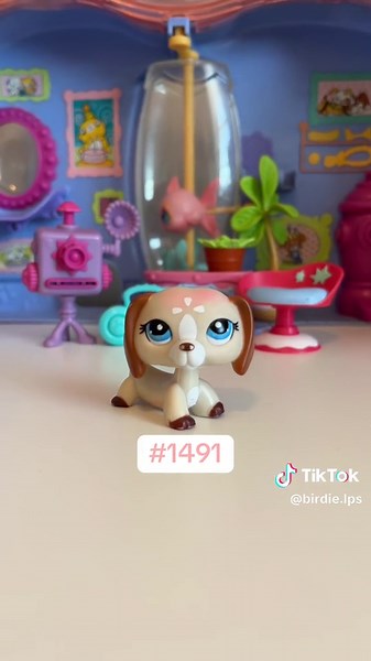 idek what happened to 325 😞 #lps #littlestpetshop #lpscollection #lpscollector
