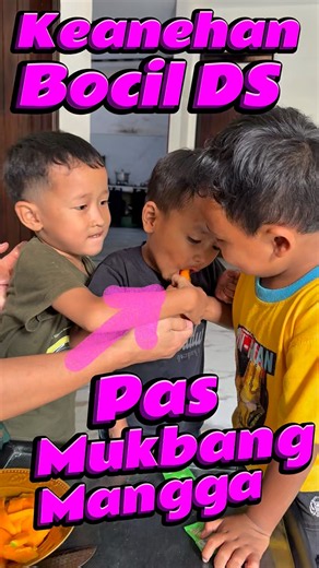 Keanehan Bocil DS pas Mukbang Mangga #comedy #minivlog #anakdesa #mango #mukbang