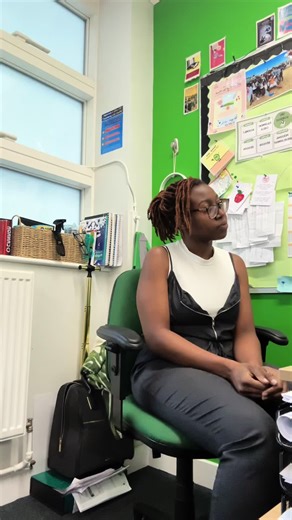 bts - year seven parent’s evening & final preparations for the trip to the Globe ft. about 6/7 crash outs, some running and an expired sweet i tried to use as a pick me up 😔 #secondaryschool #teacherlife #teachersoftiktok