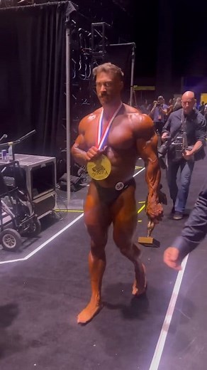 Cbum Mr. ⭕lympia Backstage? | Snap Maromba