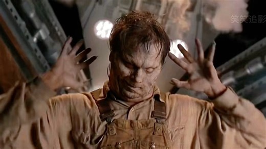 外星人入侵地球 乔装成人类