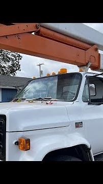 BOOM TRUCK OUTRIGGER PLACEMENT 🛻GMC BIG BLOCK 366