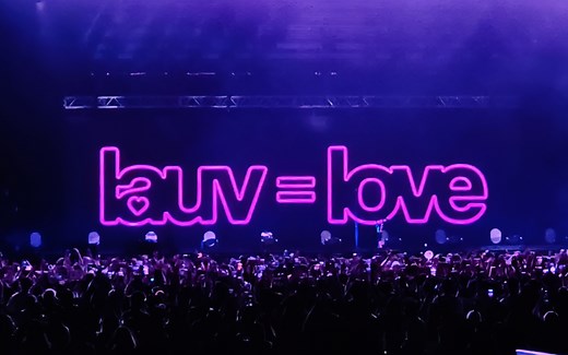 【Lauv】终于轮到我看六公主了！230822香港亚博首场舞台合集 | 坐席懒人视角 | 自存待更新