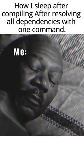 How newbies sleep 😴 #distrotube #memes #linuxoperatingsystem #linux