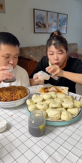 I told him, ‘Touch it and you die.’😅 He touched it.He’s still alive somehow.” 🤨😂 | Ricky Noodles