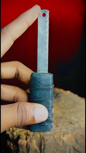 Making Hacksawblade Knife #survival #creative #craft #diy #art #artist #shortvideo #viralvideo