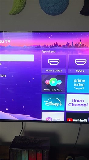 this 43 inch roku tv is big upgrade from my 32 inch and I relly love it this is review