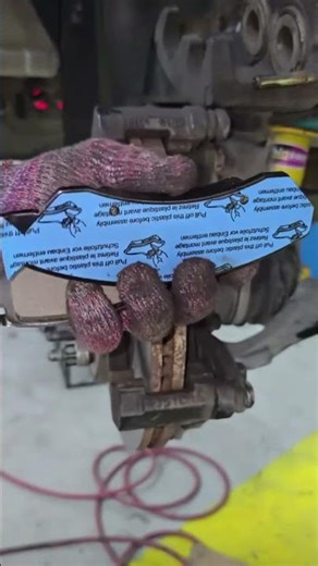 GMC YUkon install new front brake pads and rotor #shortsfeed #automobile