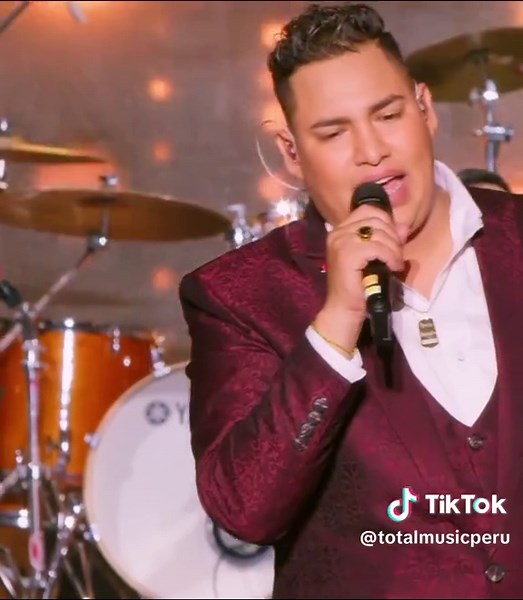 Mentiras - @Armonía 10 Oficial. 🎤 Irvin Saavedra - 51 Aniversario #armonia10 #cumbia #cumbiaperuana #peru #peru🇵🇪 #clásicos #parati #paratiiiiiiiiiiiiiiiiiiiiiiiiiiiiiii