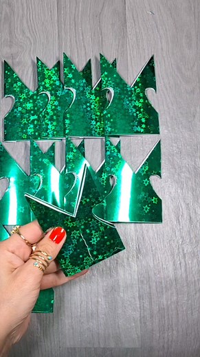 3.3K views · 28 reactions | Beautiful paper roll snowflake tutorial part 2 #viral #video #fblifestyle #reels | Yeliz Craft & Easy ideas | Facebook