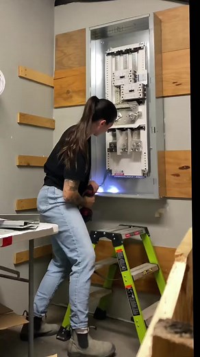 the @Milwaukee Tool hole punch is a 10/10! #femaleelectrician #bluecollar #electrician #dayinmylife | Karly The Sparky