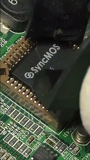 how to remove ic easy way#repair #tutorial #electronics #ic #icremove